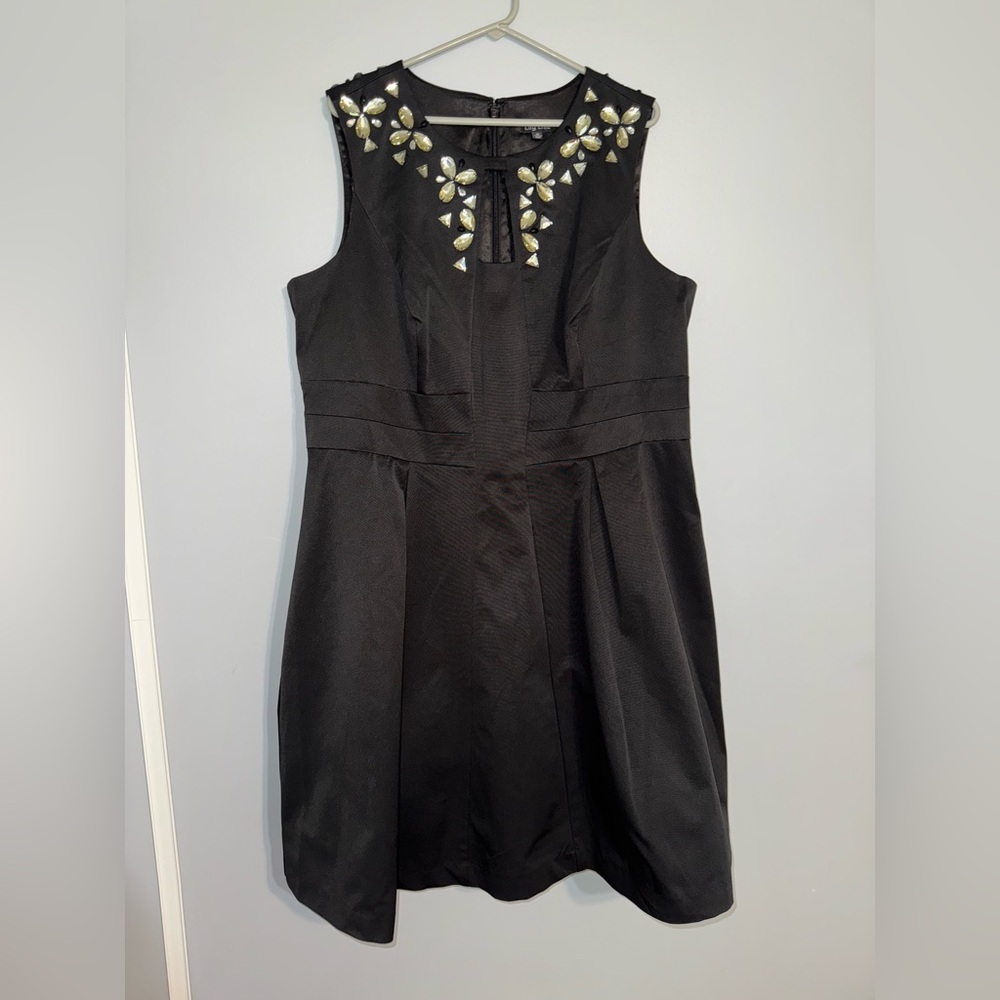 City Chic XL (size 22) rhinestone neckline black dress